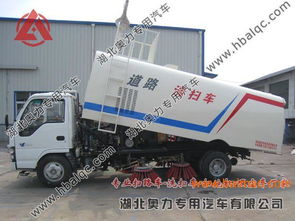 洒水炮扫路车五十铃多功能扫路车 中小型5吨扫路车价格与生产厂家详解