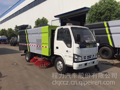 郑州吸尘车厂家直销 clw5070txc5型吸尘扫路车，价美物廉，清洁高效